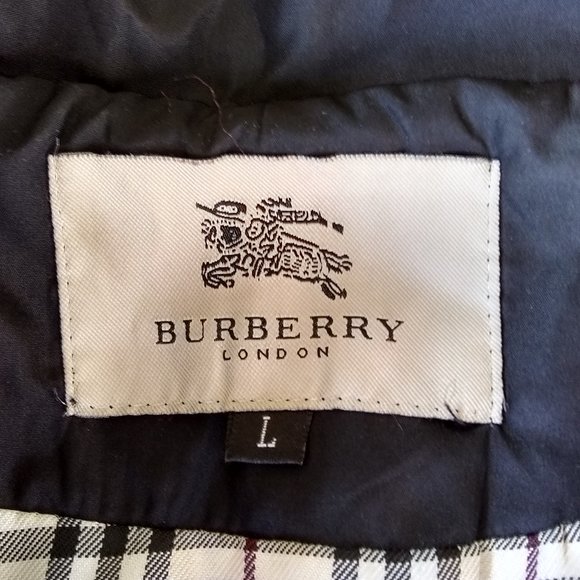 Large Burberry Long Black Button Up Trench Coat - Picture 11 of 13